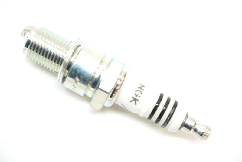 BR8EIX NGK SPARK PLUG